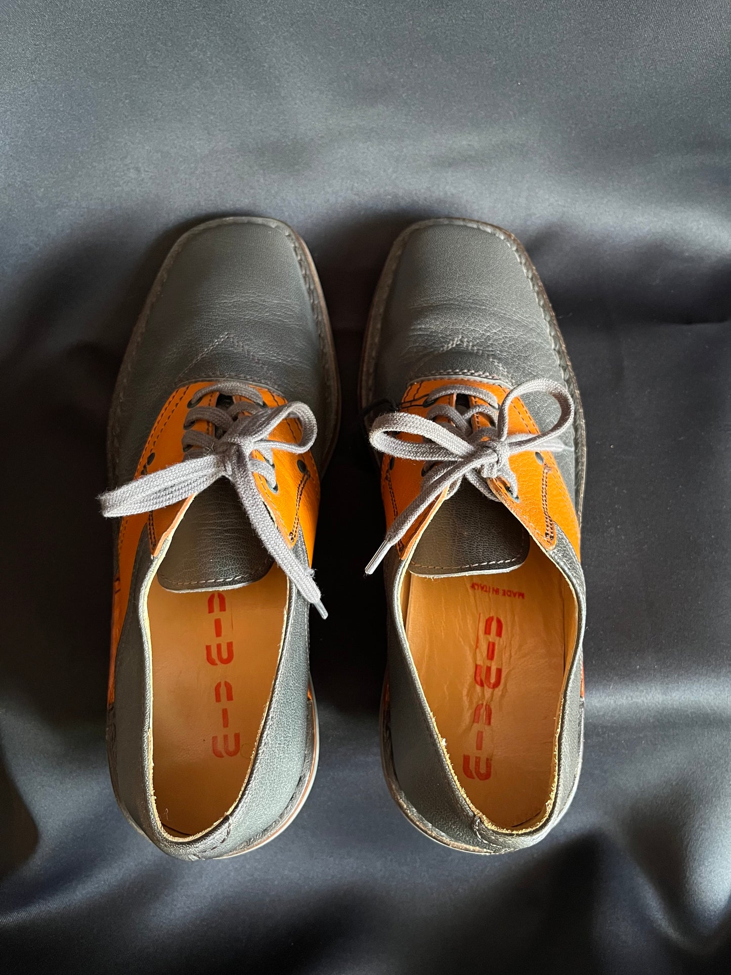 MIU MIU Square Toe Two-Tone Leather Stingray Shoes (8.5/9US)