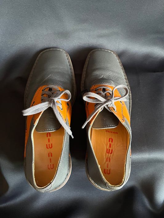 MIU MIU Square Toe Two-Tone Leather Stingray Shoes (8.5/9US)
